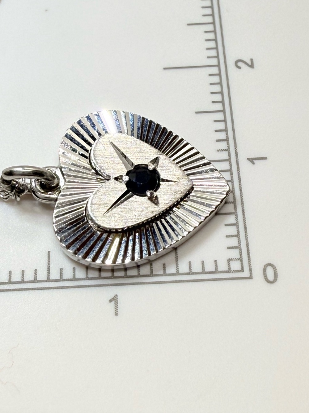 ✨ Sterling Silver Celestial Starburst Textured Heart Pendant Necklace ✨ - Picture 8 of 14